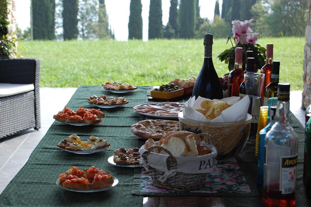 Agriturismo Casa Del Castagneto Gargnano Oda fotoğraf