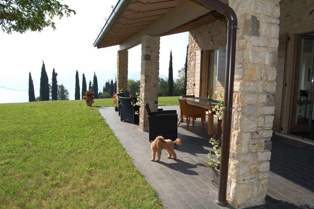 Agriturismo Casa Del Castagneto Gargnano Oda fotoğraf