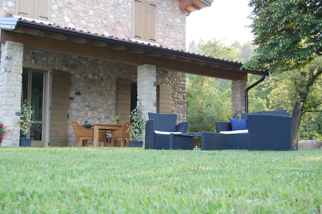 Agriturismo Casa Del Castagneto Gargnano Oda fotoğraf